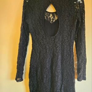 Material Girl Womens Black Long Sleeve Back Cutout Short Bodycon Dress Size  M